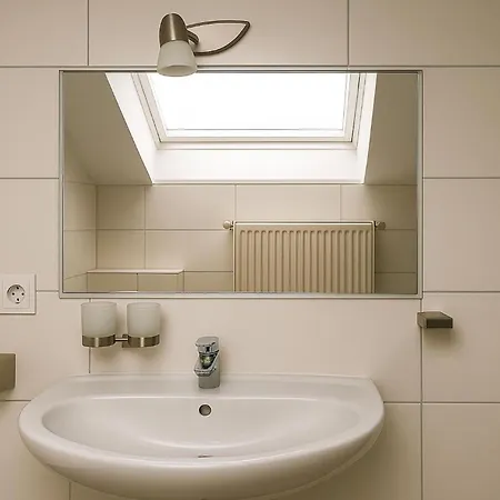 Mc Garry And Garden *