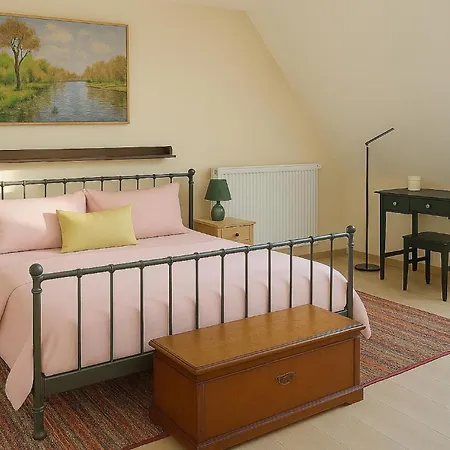 Mc Garry And Garden Ferienhaus