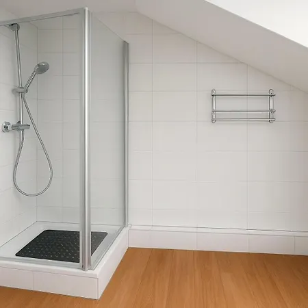 Mc Garry And Garden Ferienhaus